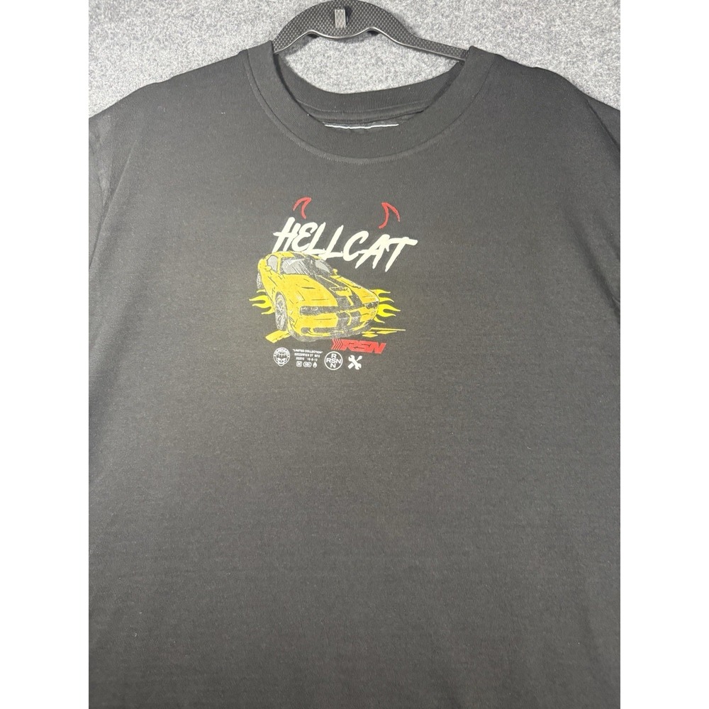 Reason xโ Dodge Hellcat Graphic Short Sleeve T-Shirt Black NWT Medium
